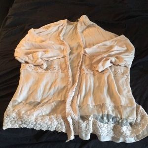 Lace embroidered kimono